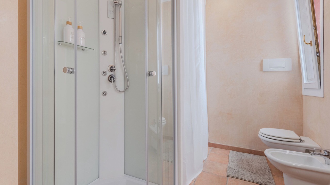 Photo of Bathroom in Old Town