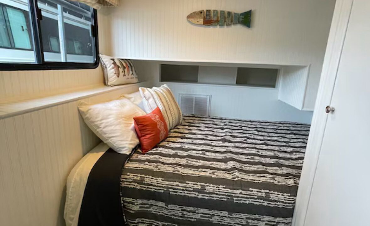 Photo of Bedroom in Downtown Knoxville