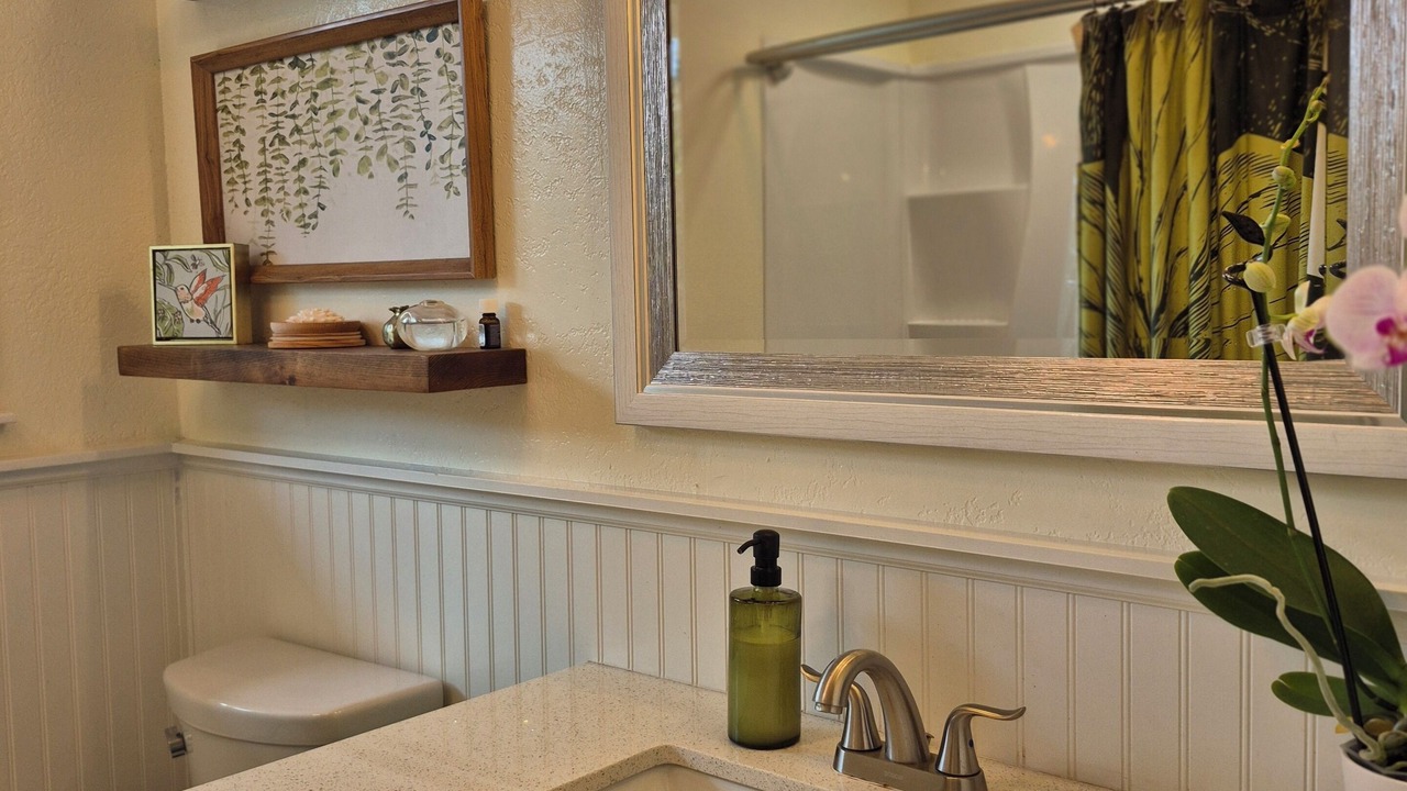 Photo of Bathroom in Volcano