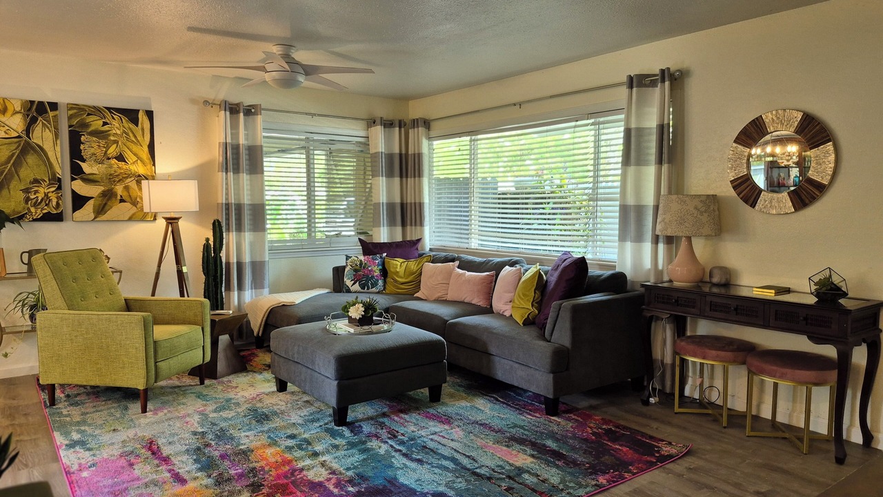 Photo of Livingroom in Volcano