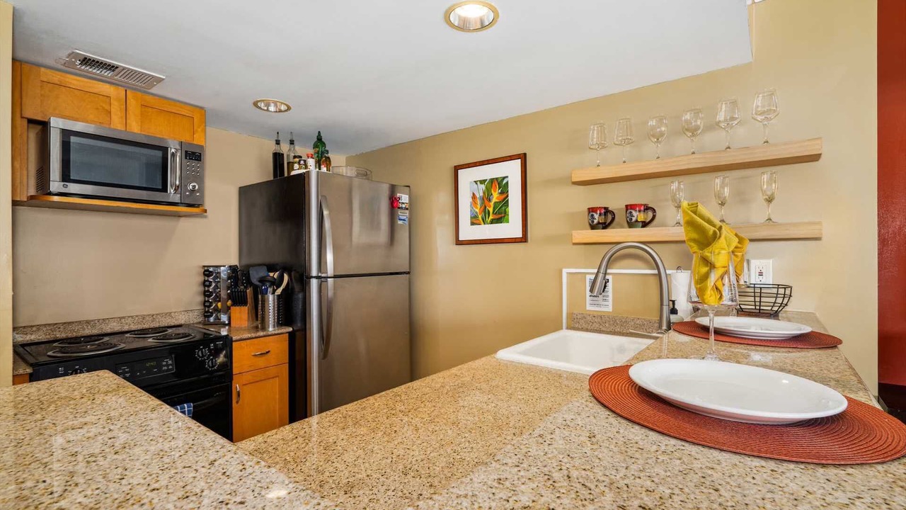 Photo of Kitchen in Waikiki