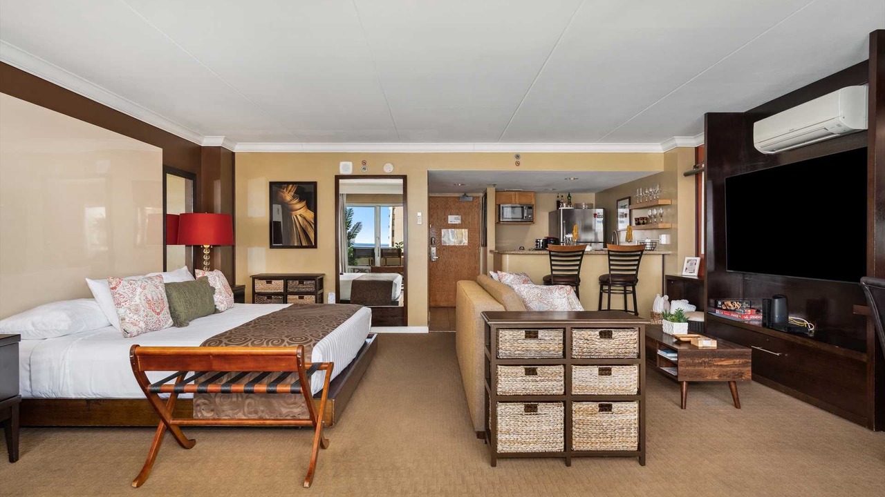 Photo of Bedroom in Waikiki
