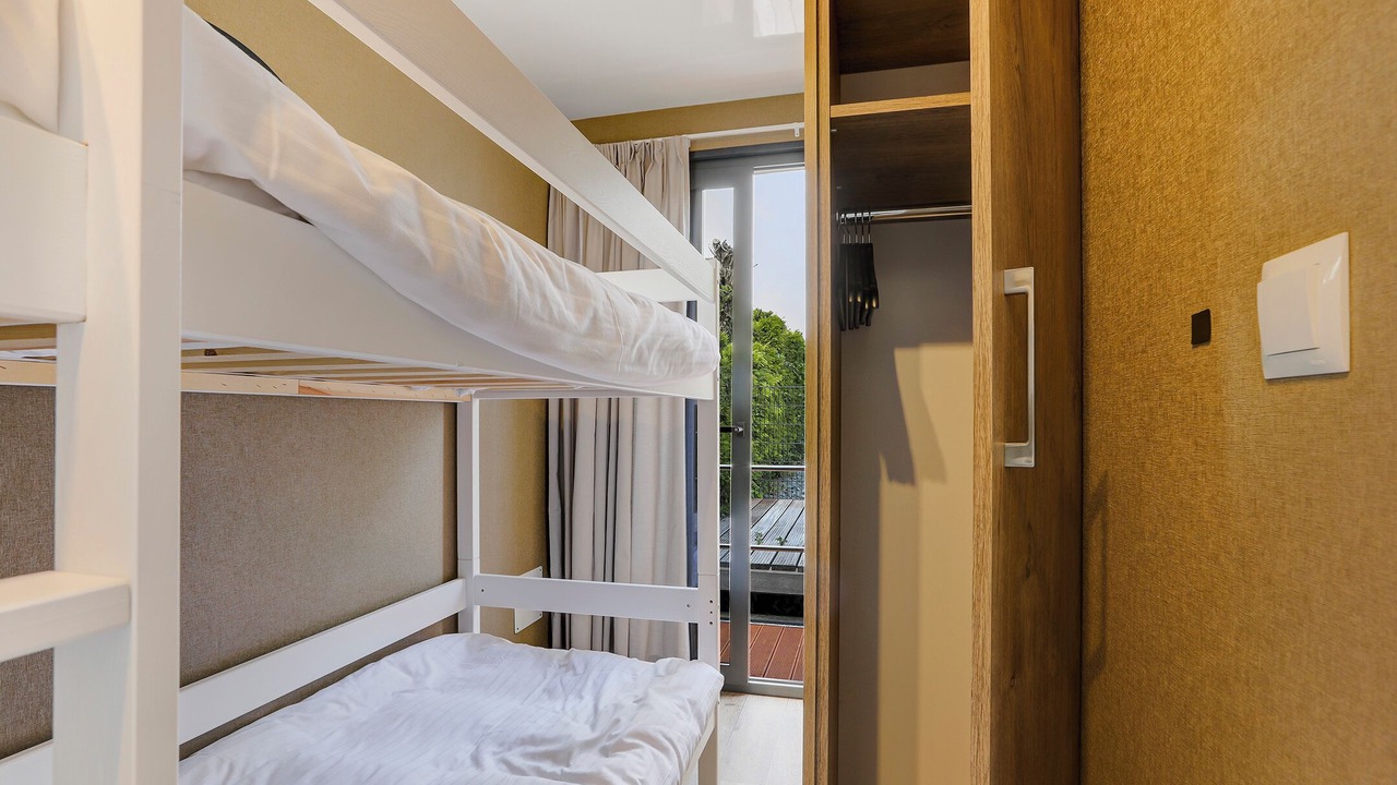 Photo of Bedroom in Grou