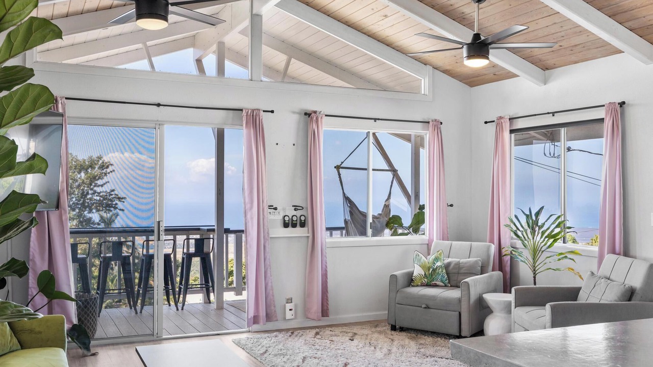 Photo of Livingroom in Kalaoa