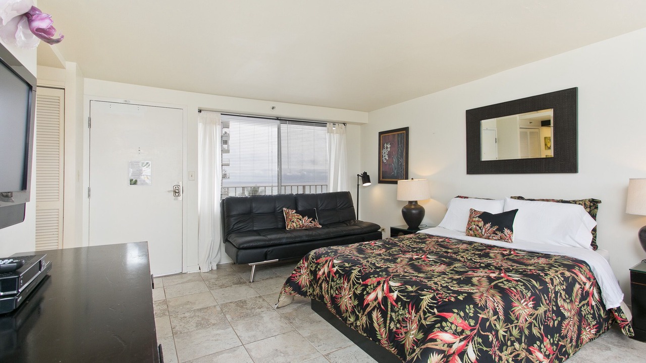 Photo of Bedroom in Diamond Head - Kapahulu - St. Louis