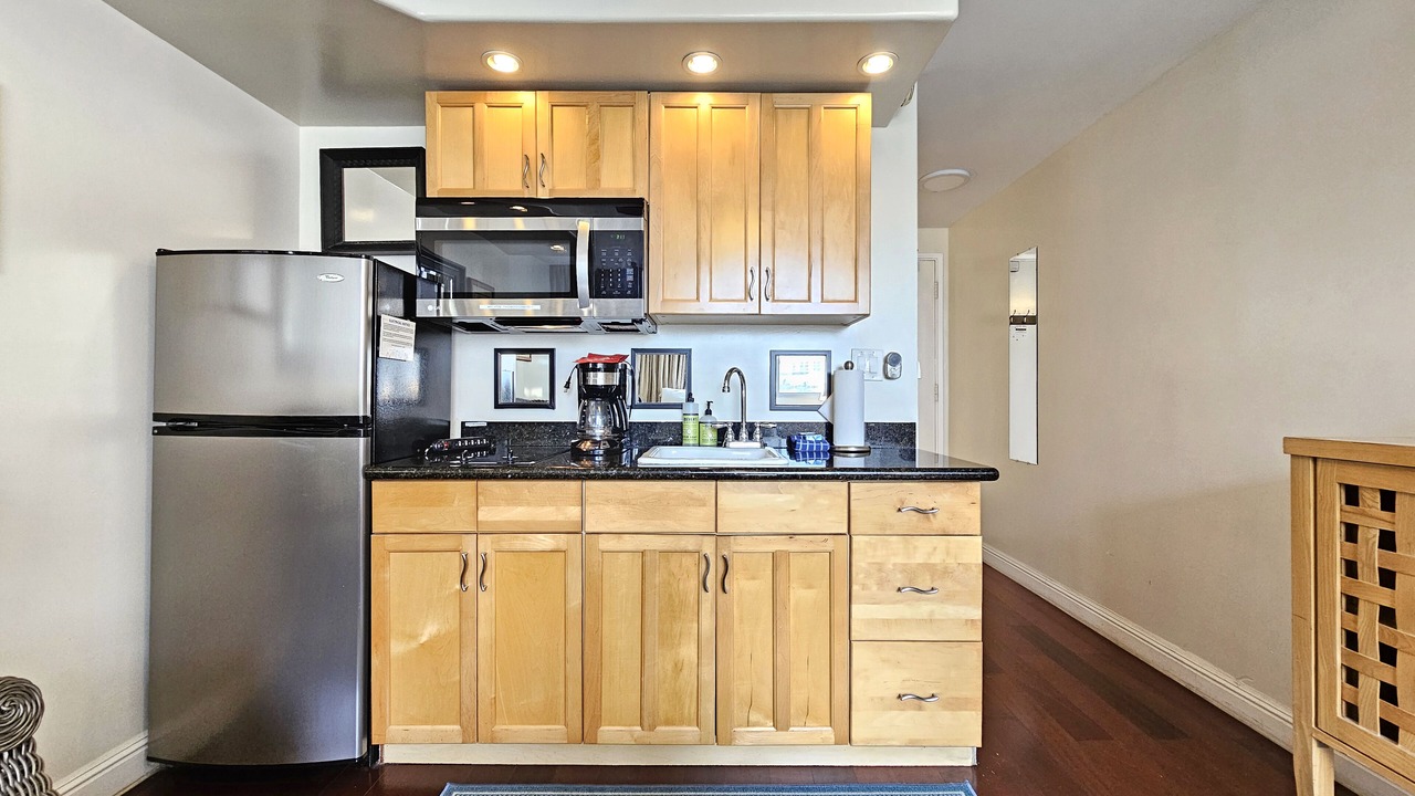 Photo of Kitchen in Waikiki