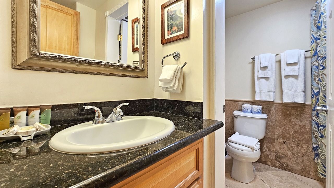 Photo of Bathroom in Waikiki
