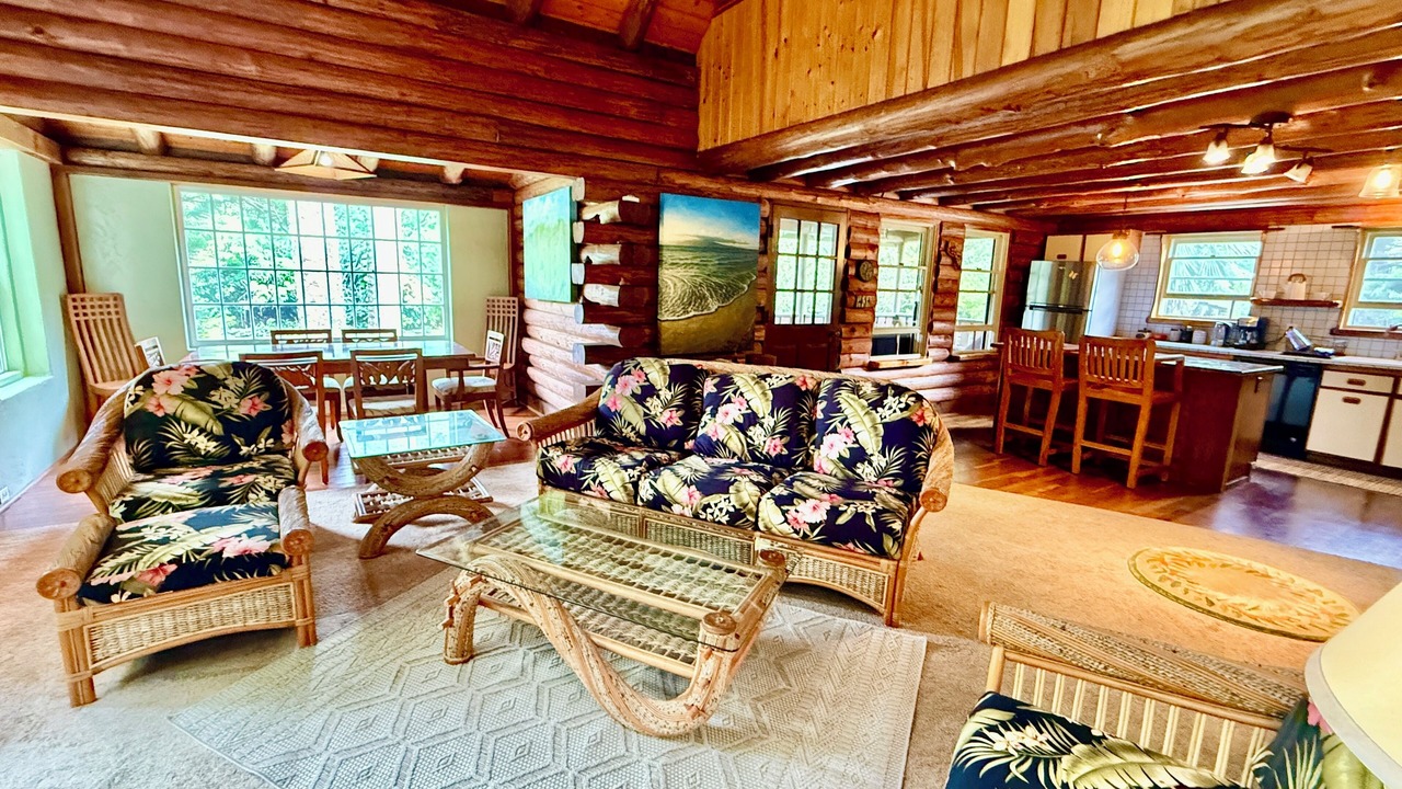 Photo of Livingroom in Makawao