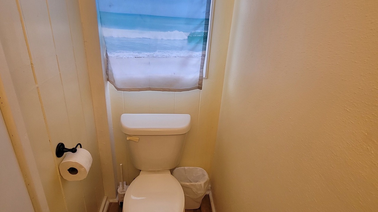 Photo of Bathroom in Keolu Hills