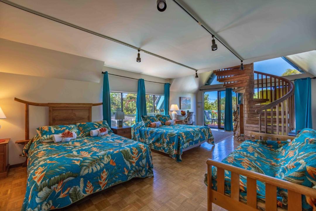 Photo of Bedroom in Haiku