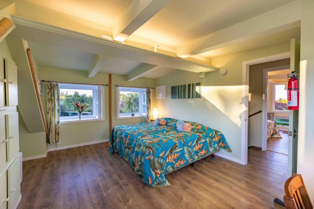 Photo of Bedroom in Haiku
