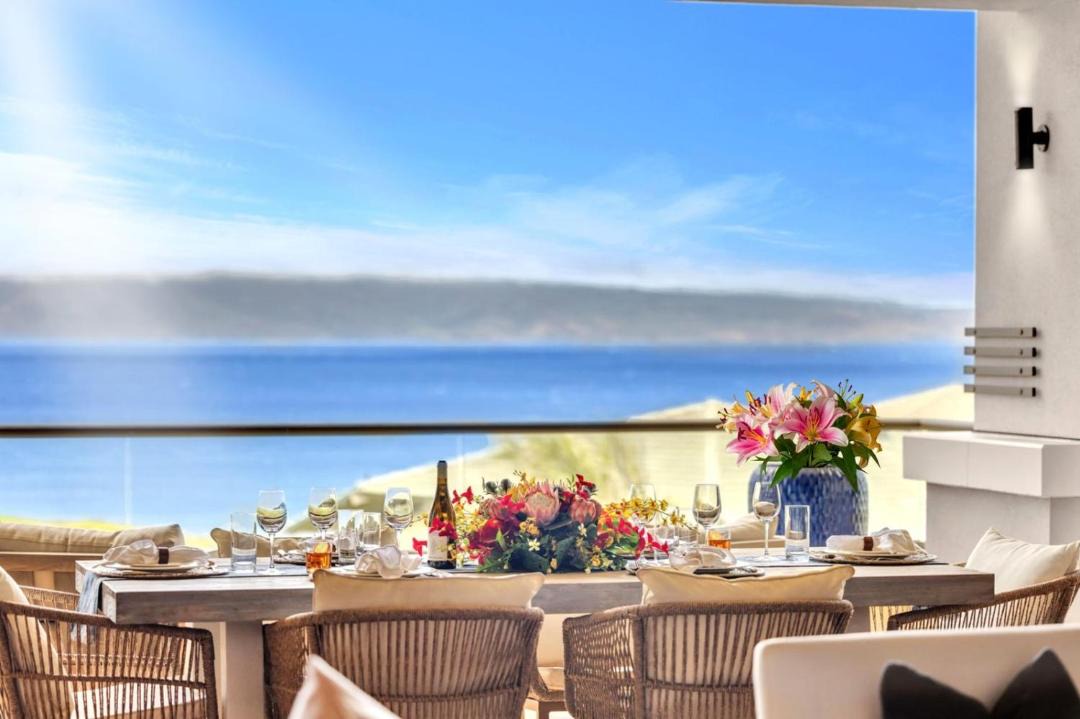Photo of Others in Montage Kapalua Bay