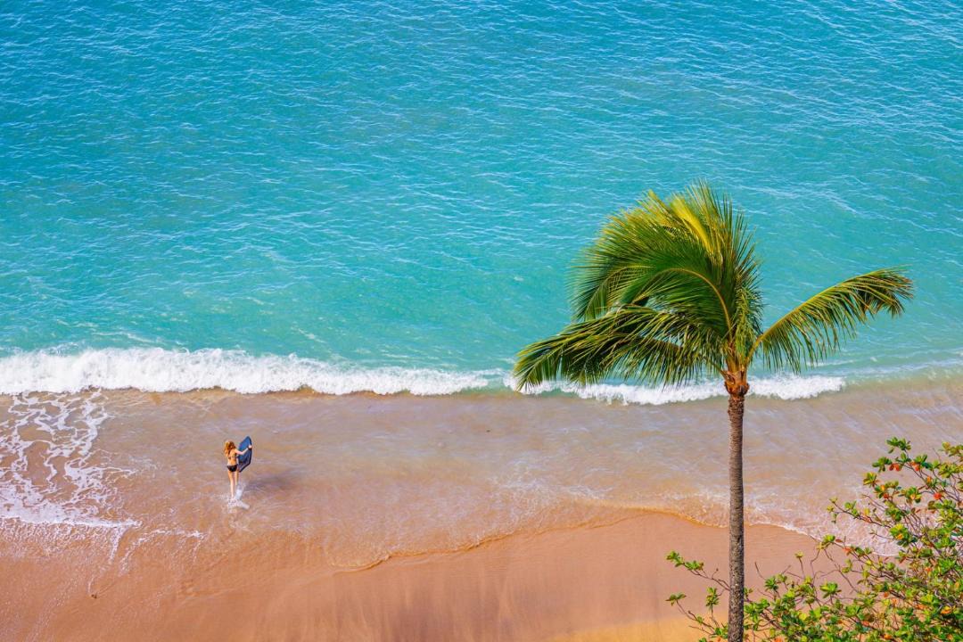 Photo of Others in Kahana