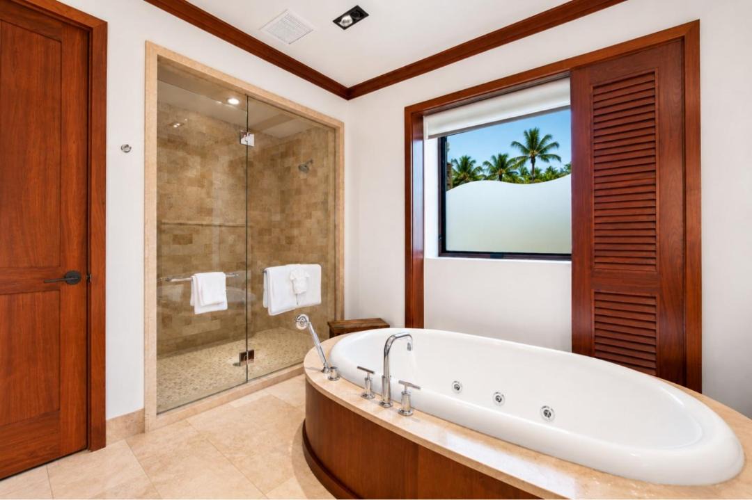 Photo of Others in Montage Kapalua Bay