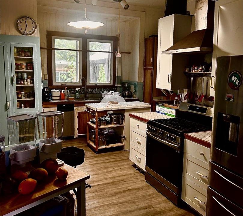 Photo of Kitchen in Naalehu