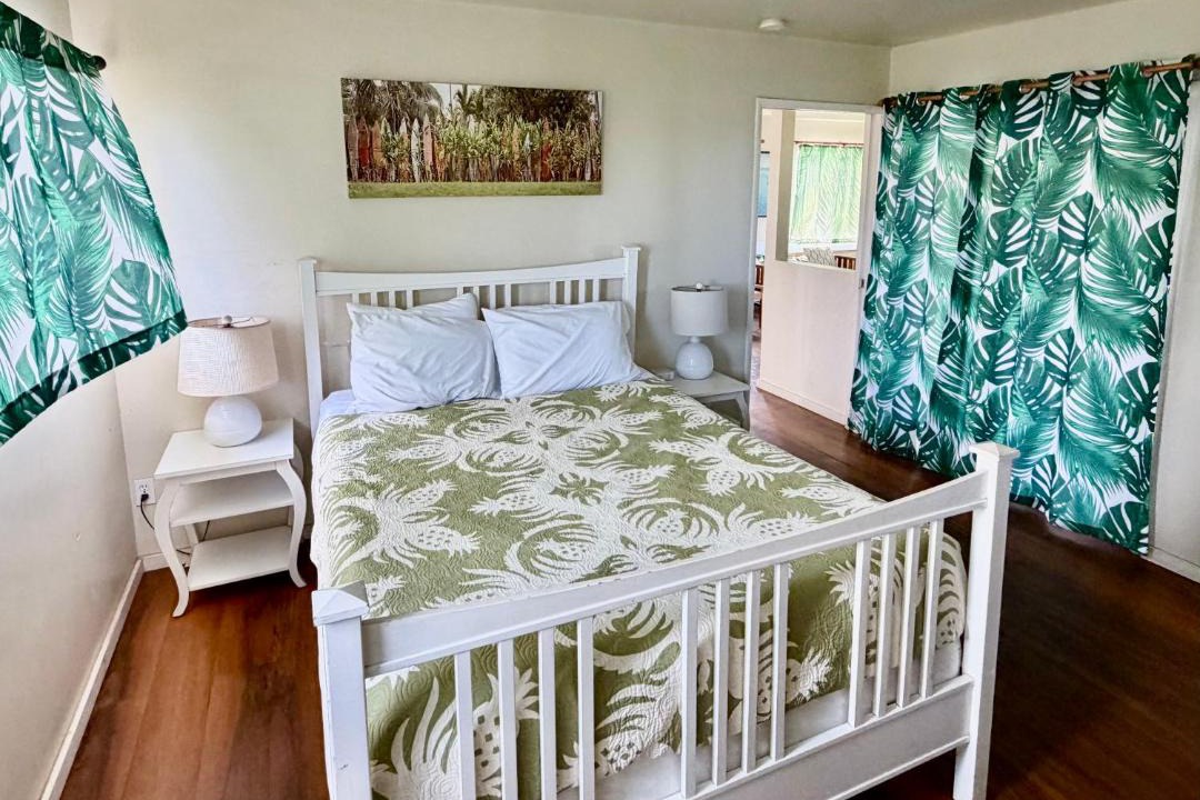 Photo of Bedroom in Waialua