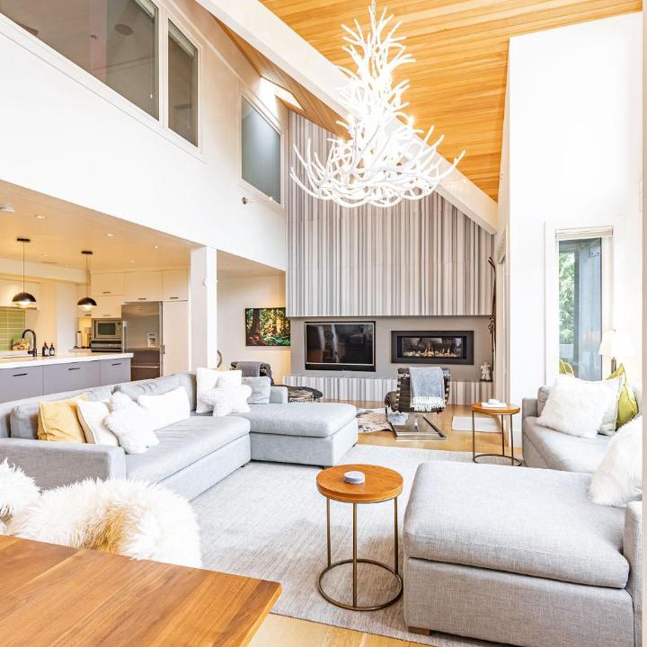 Photo of Livingroom in Whistler Village