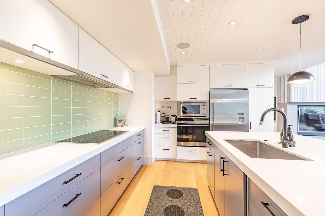 Photo of Kitchen in Whistler Village