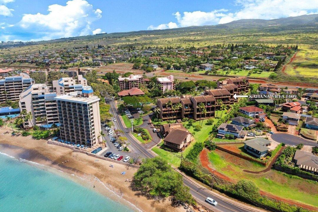 Photo of Others in Kahana