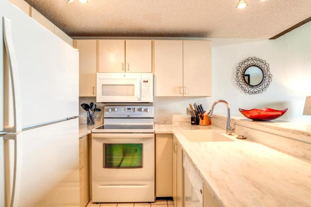 Photo of Kitchen in Napili