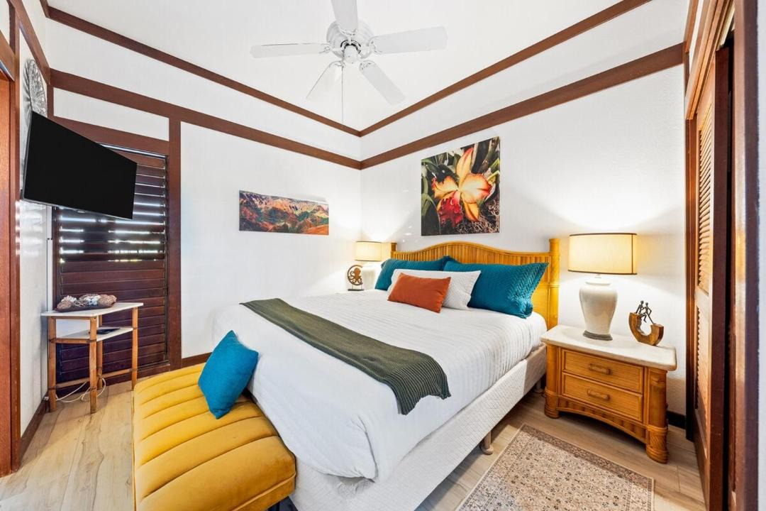 Photo of Bedroom in Poipu