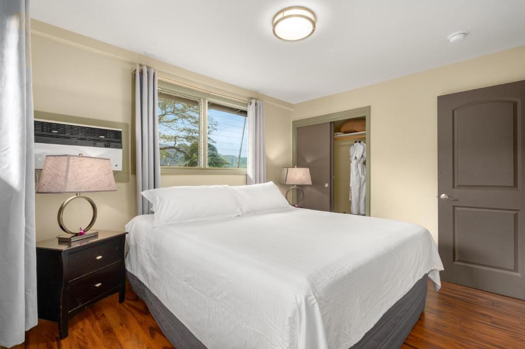 Photo of Bedroom in Kahalu u