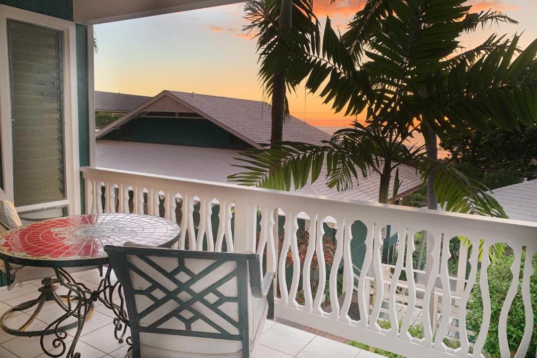 Photo of Patio Balcony in Kahaluu Bay