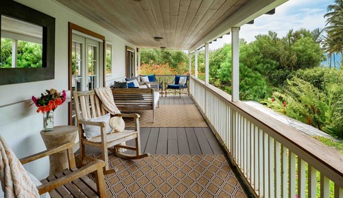 1 Bedroom King Suite - Partial Ocean View