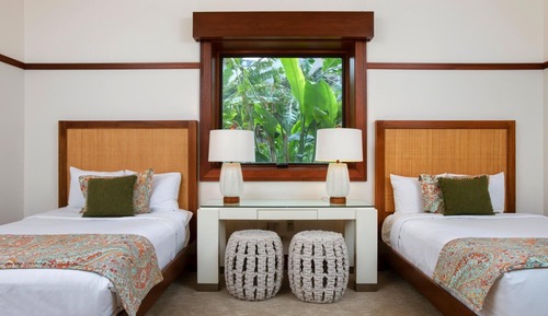 Condo (6 Bedrooms)