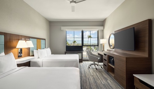 Room, 2 Queen Beds, Accessible, Bathtub