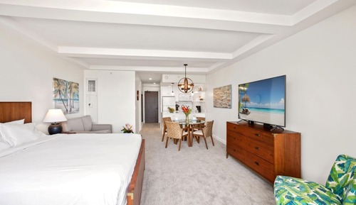 Villa (Studio, Oceanfront, Sleeps3(WH1-1218))
