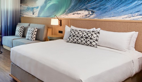 Room, 1 King Bed with Sofa bed, Lanai