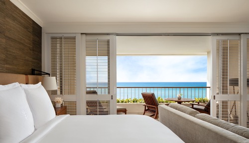 Club Ocean Front Room King, Club Lounge Access