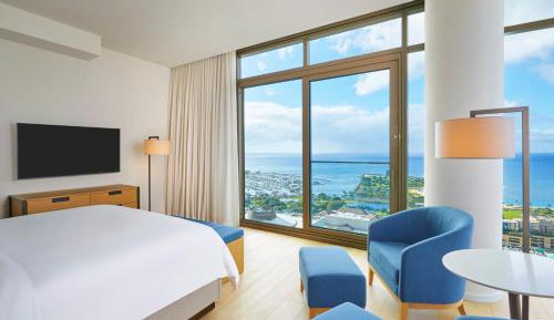 Kaiuli Penthouse Suite