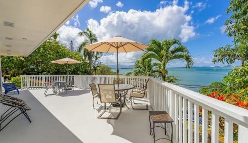 Four-Bedroom Deluxe Home - Oceanfront