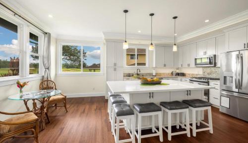 Three-Bedroom Vacation Home 