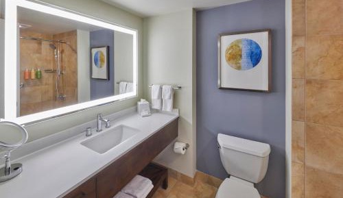 Tapa Collection King Room with Ocean View