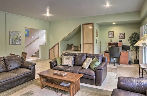 Ohia Estates Cottage | Tropical Volcano Bungalow < 4 Mi to Nat'l Park!