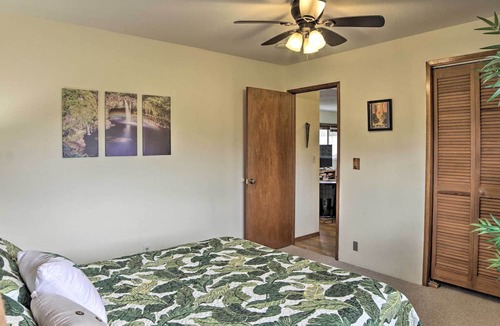 Ohia Estates Cottage | Tropical Volcano Bungalow < 4 Mi to Nat'l Park!