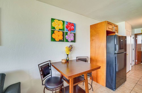 Ualapue Apartment | Oceanfront Condo w/Pool & Grills in Molokai!