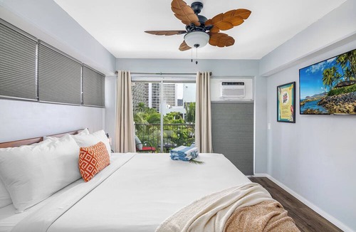 Waikiki Apartment | 2BR/2BA Condos in Kuhio at Waikiki with Parking!