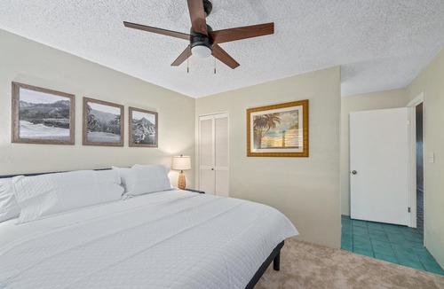 Historic Kailua Village Condo | Big Island Kalanikai 307 1 Bedroom Condo