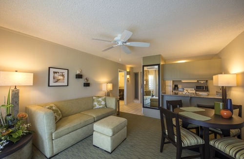 Wailua Hotel | Get Ready for Adventure! 4 Amazing Suites! Minutes Away to Lihue Airport