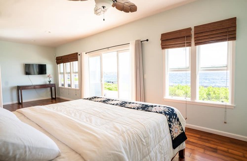 Keaau Villa | Luxurious Blue Horizon Villa near Hilo, entire villa