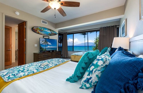 Kahana Condo | Spacious OCEAN FRONT 2Bd/2Ba Condo with AC - Sands Of Kahana 315