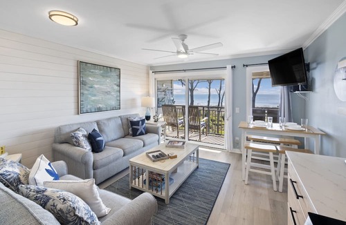 Hilton Head Island Villa | Amazing Oceanfront Views-Top Floor Corner Villa with Direct Access to the Beach!