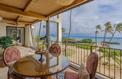 Waialae Iki Condo | Spring Special, Enjoy Luxury Resort Style Living at it's Best!