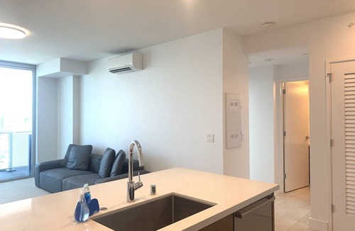 Ala Moana Condo | 40th Floor One Bedroom Condo