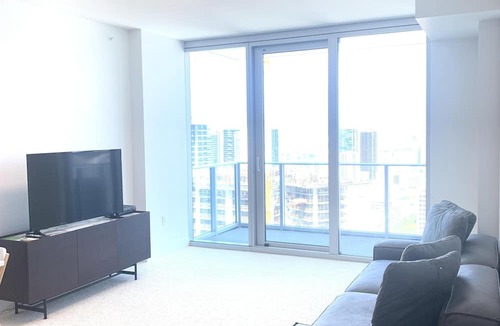 Ala Moana Condo | 40th Floor One Bedroom Condo