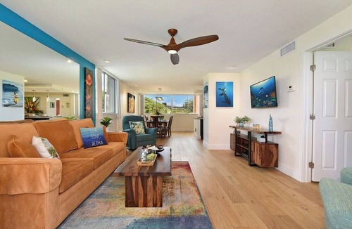 Kahana Condo | Royal Kahana 301 Remodeled OceanFront 2BD w Ocean Views Pool